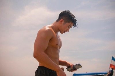 ถอดโชว์เรือนร่าง 2693
