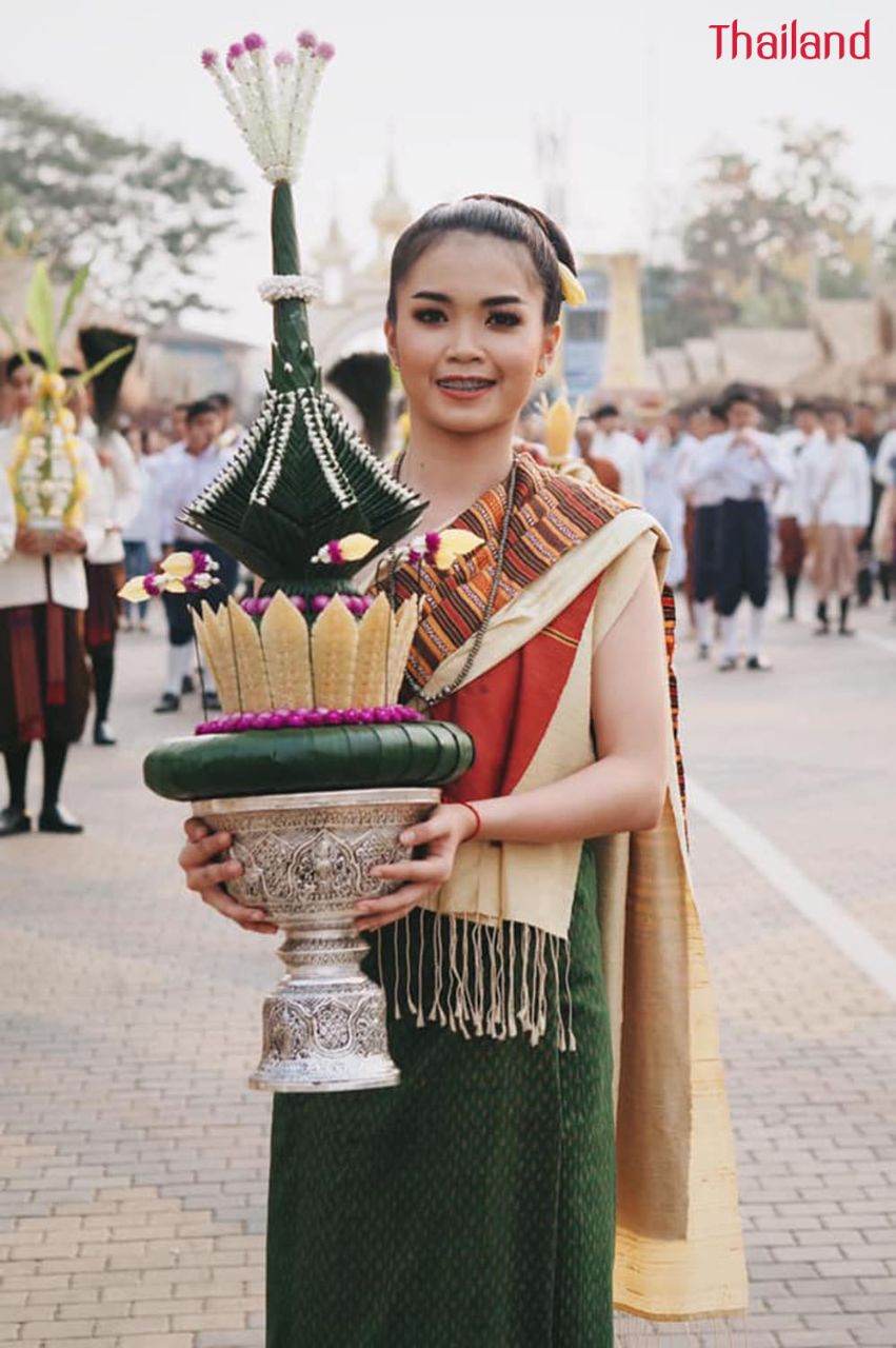 THAILAND 🇹🇭 | Khan Mak Beng "ขันหมากเบ็งจ์ - ขันหมากเบญ"