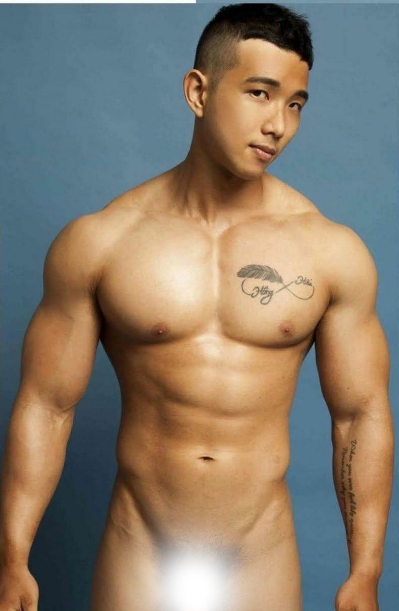 หนุ่มหล่อขึ้นปก 956