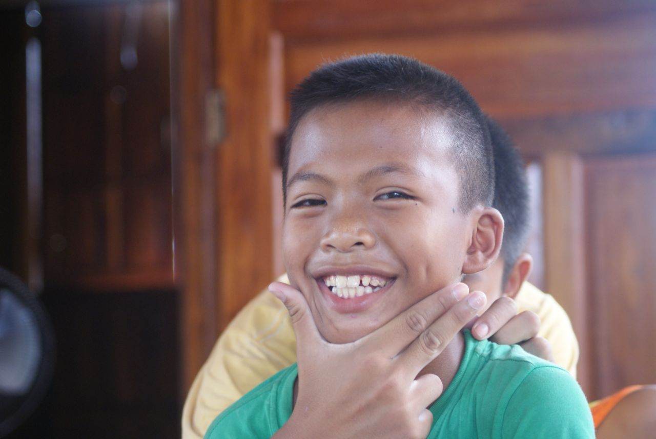 ยิ้มใสๆไร้สาร