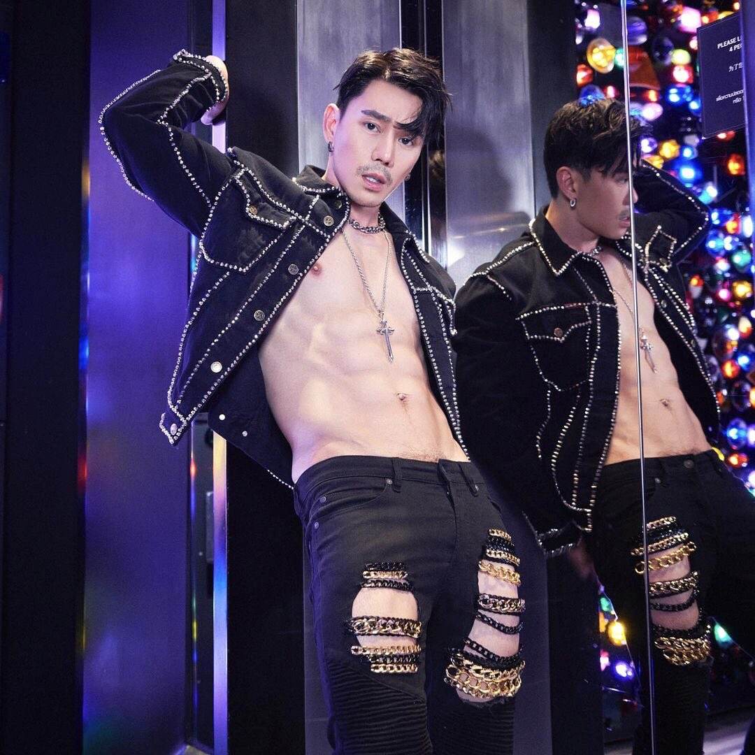 เล่มนี้ท่าจะแซ่บ