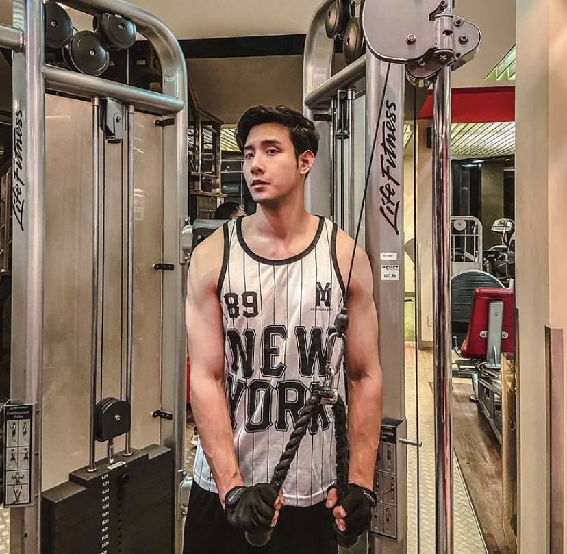 เปิดวาร์ป IG หนุ่มหล่อหุ่นดี #32