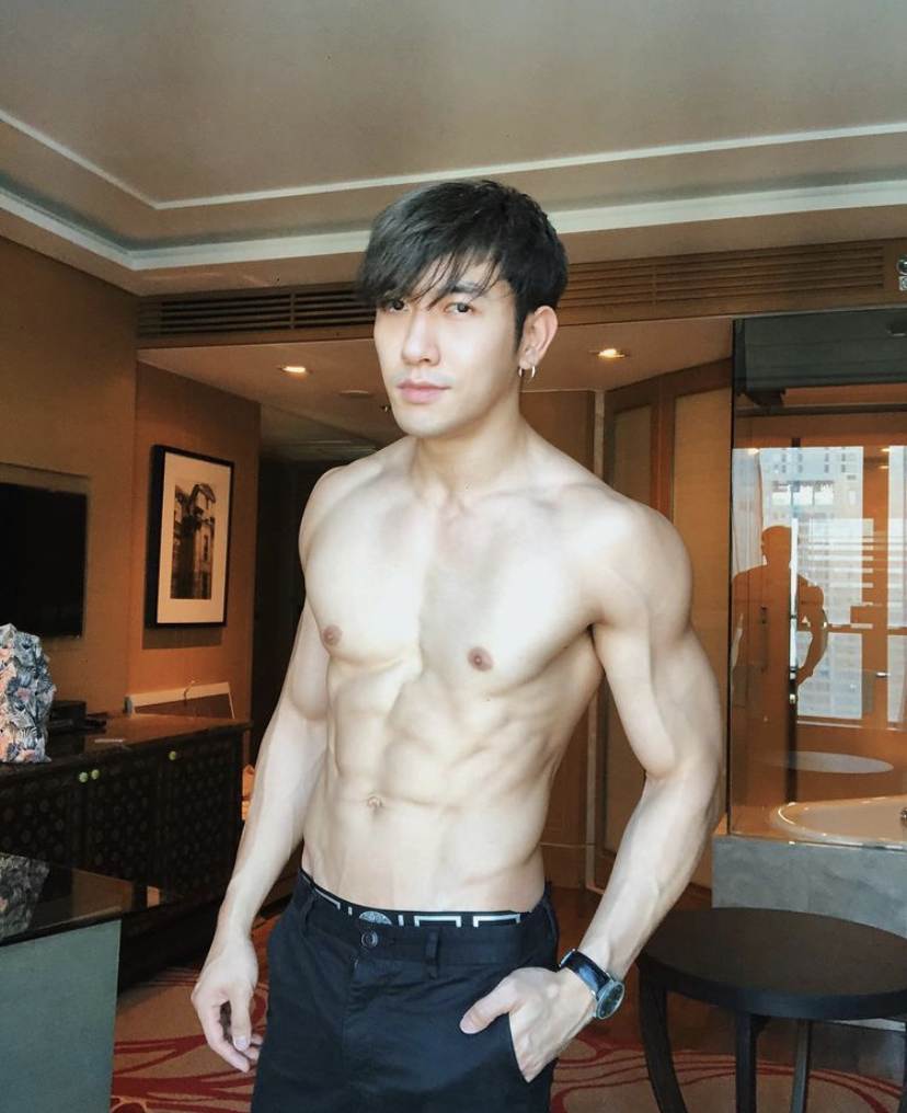 เปิดวาร์ป IG หนุ่มหล่อหุ่นดี #33