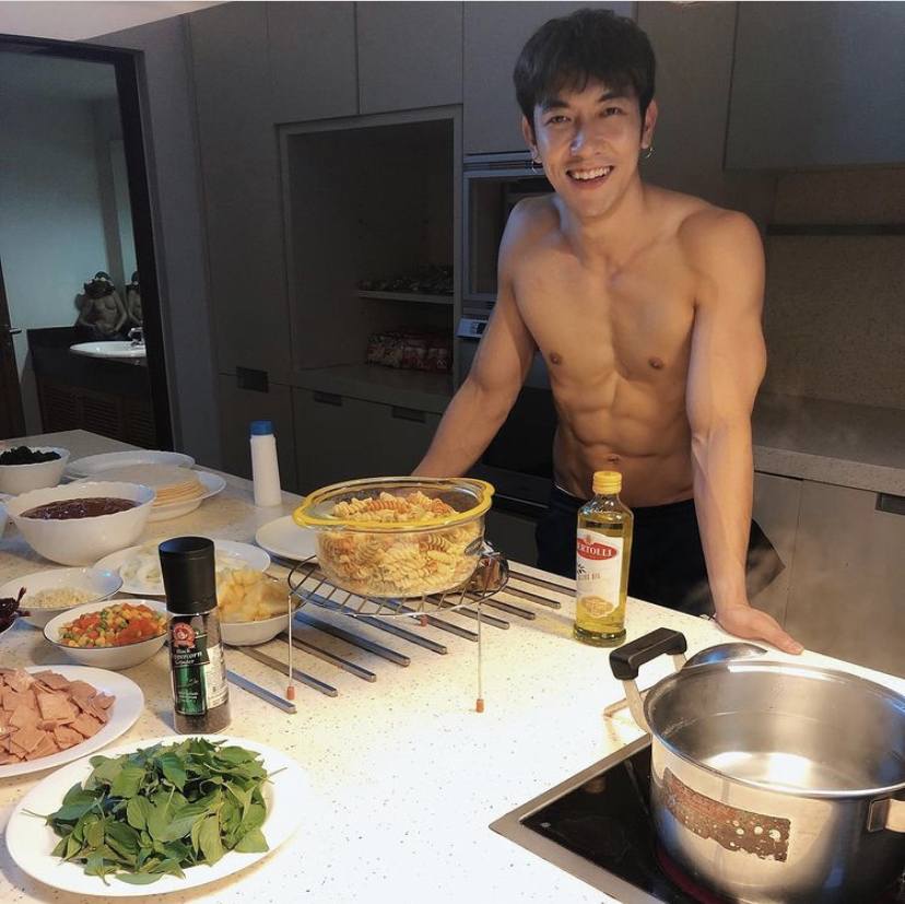 เปิดวาร์ป IG หนุ่มหล่อหุ่นดี #33