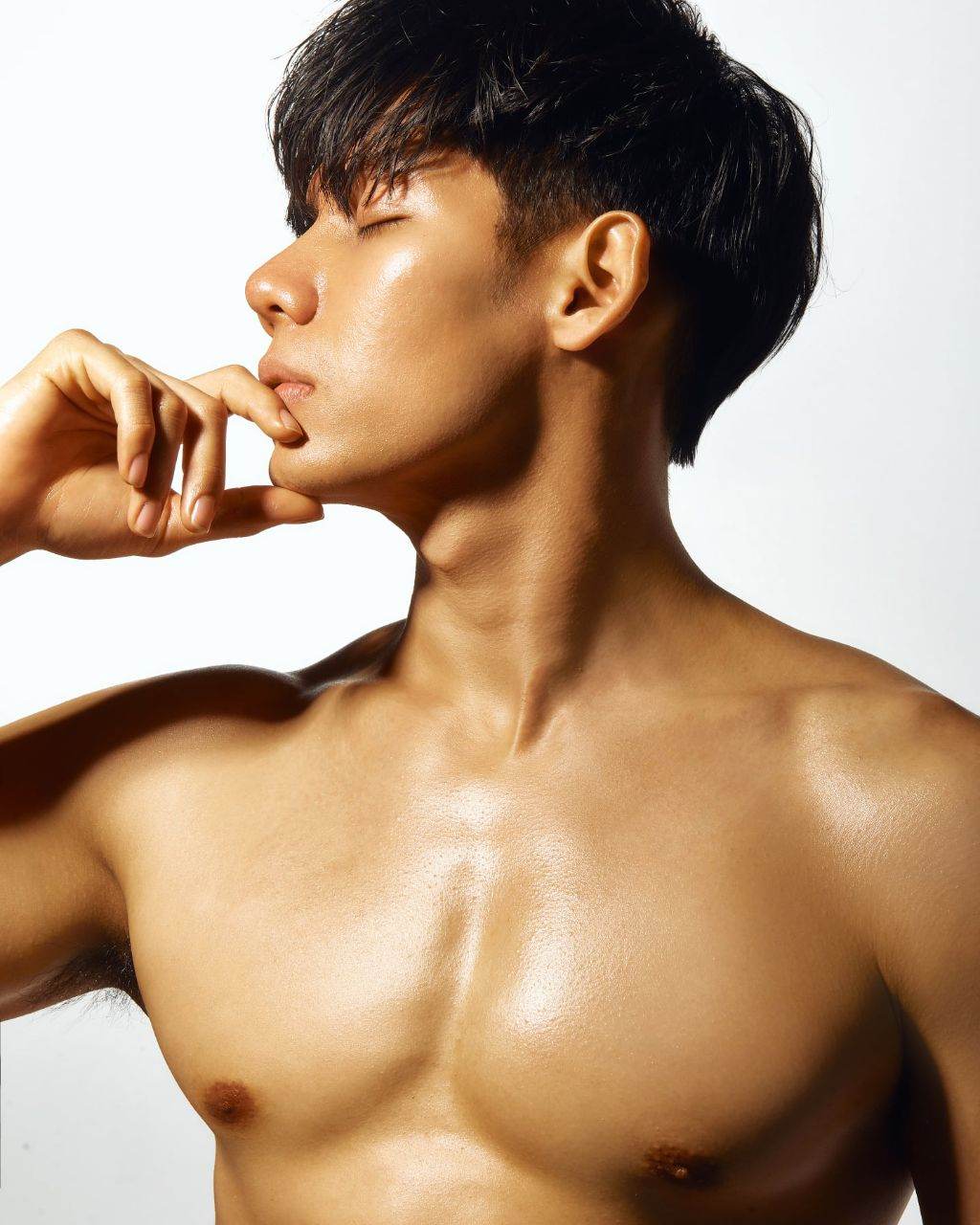 นายแบบหล่อ ชุดเซ็กซี่