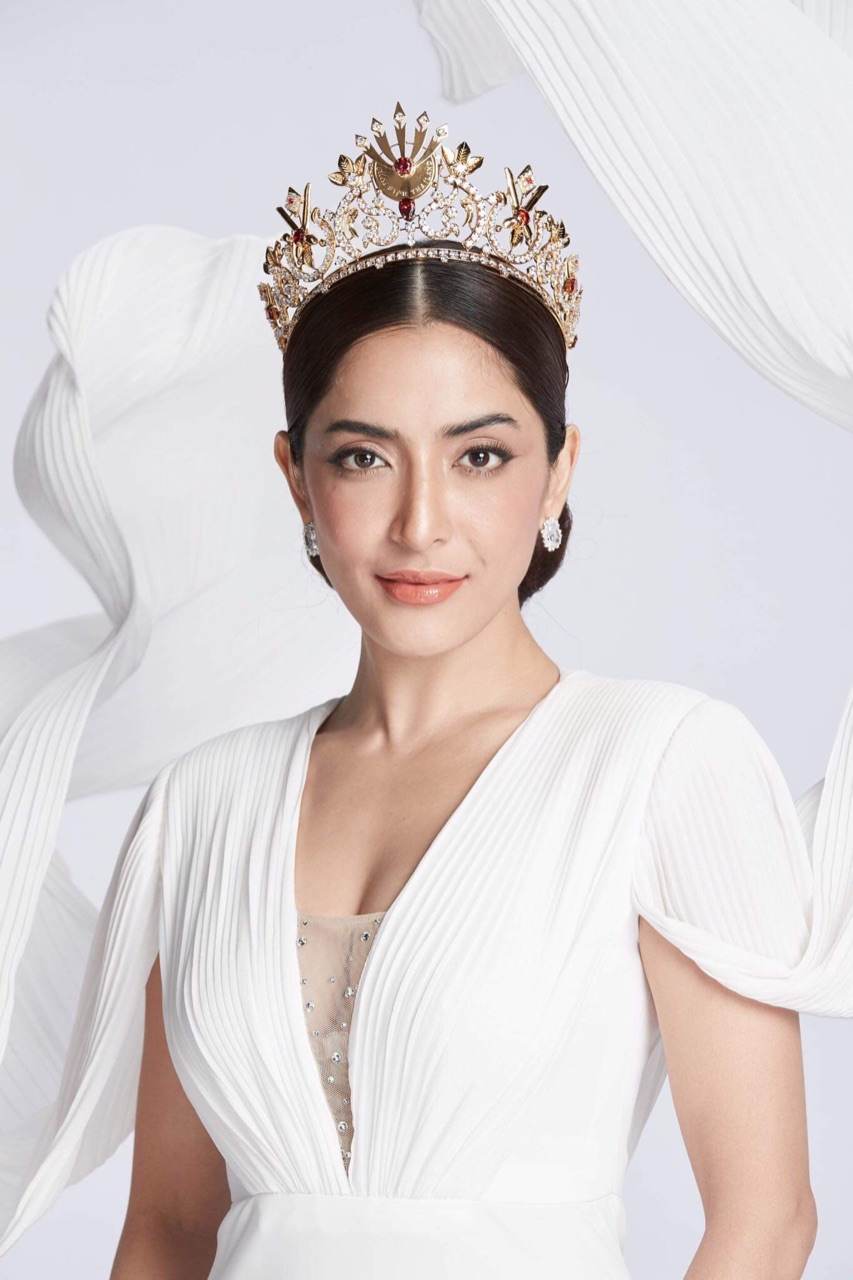 พิ้งกี้ ที่ปรึกษากองประกวด