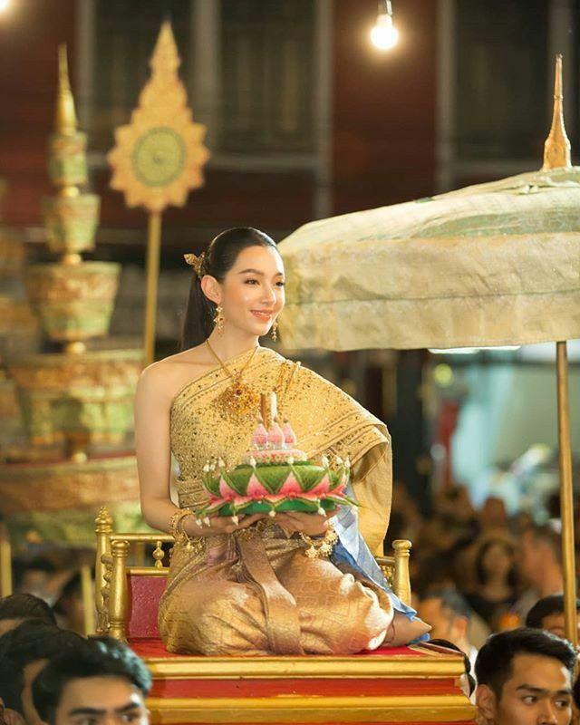 Sbai Thai dress: Thailand 🇹🇭