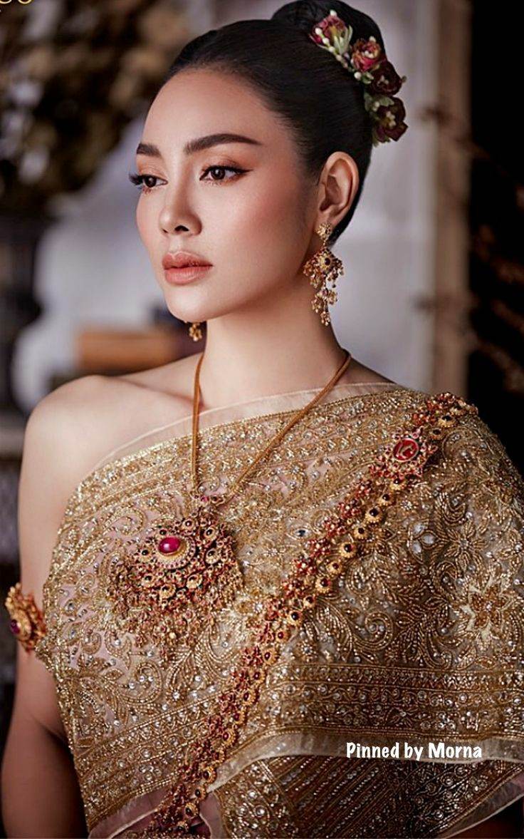 Sbai Thai dress: Thailand 🇹🇭