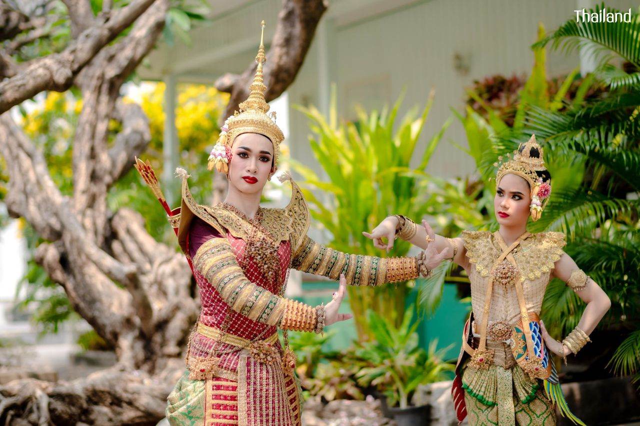 THAILAND 🇹🇭 | Thai dance: ชมโฉมนางจันทกินรี