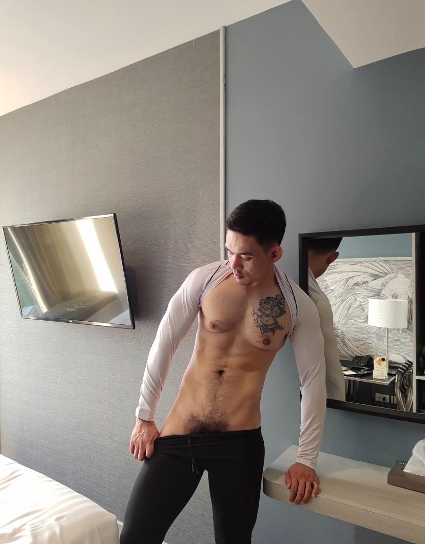หล่อลอยสัก <<15>>