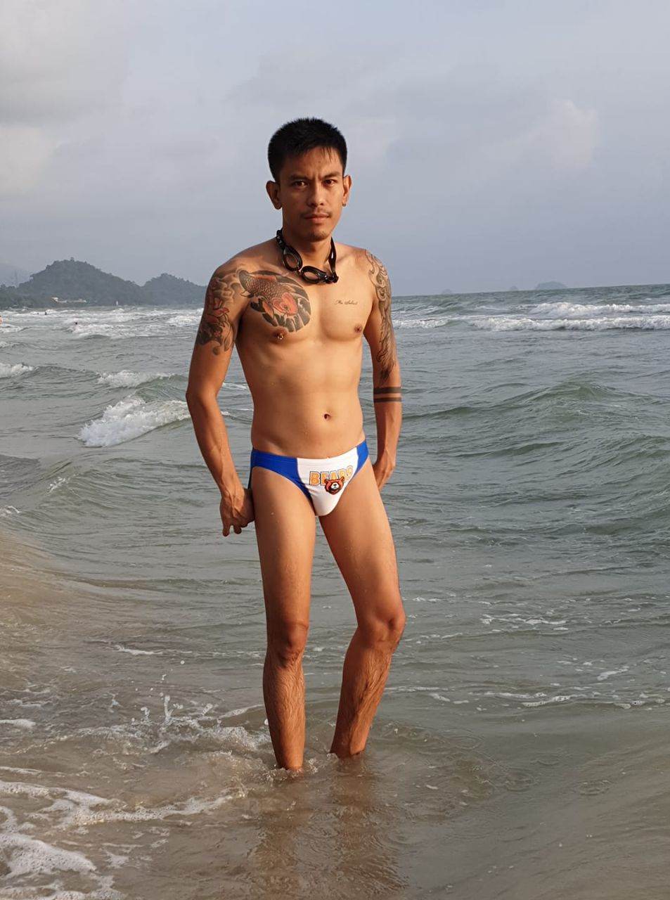 หล่อลอยสัก <<16>>