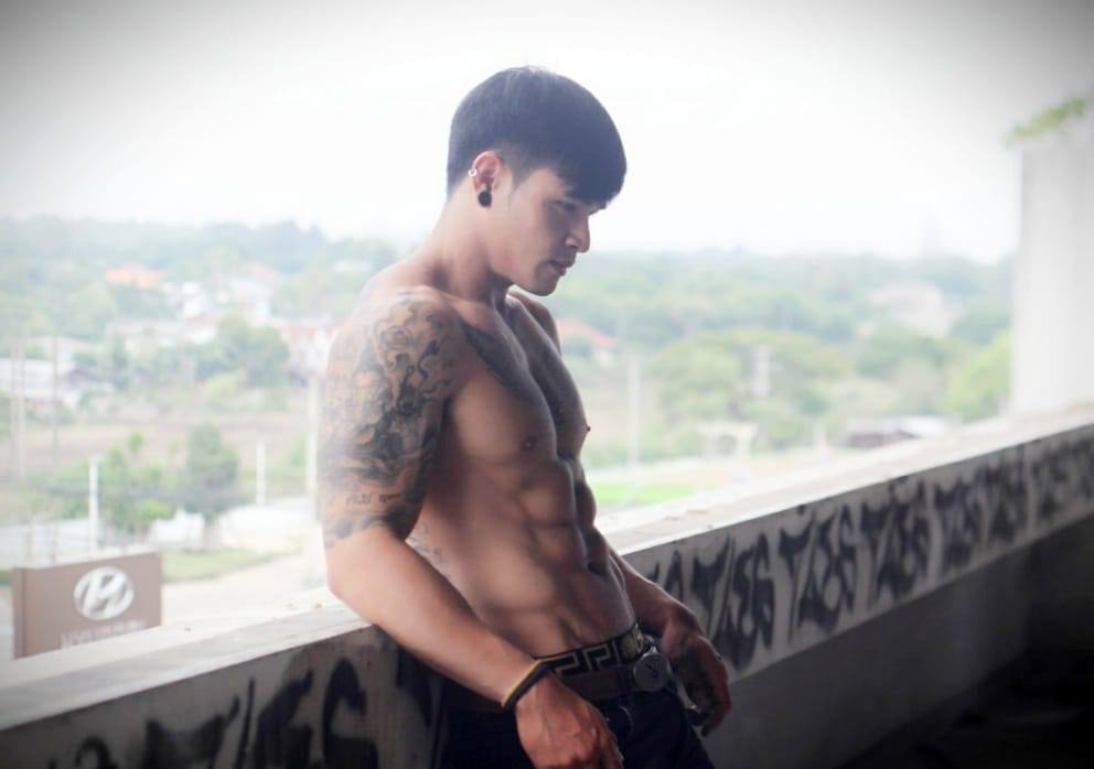 หล่อลอยสัก <<17>>