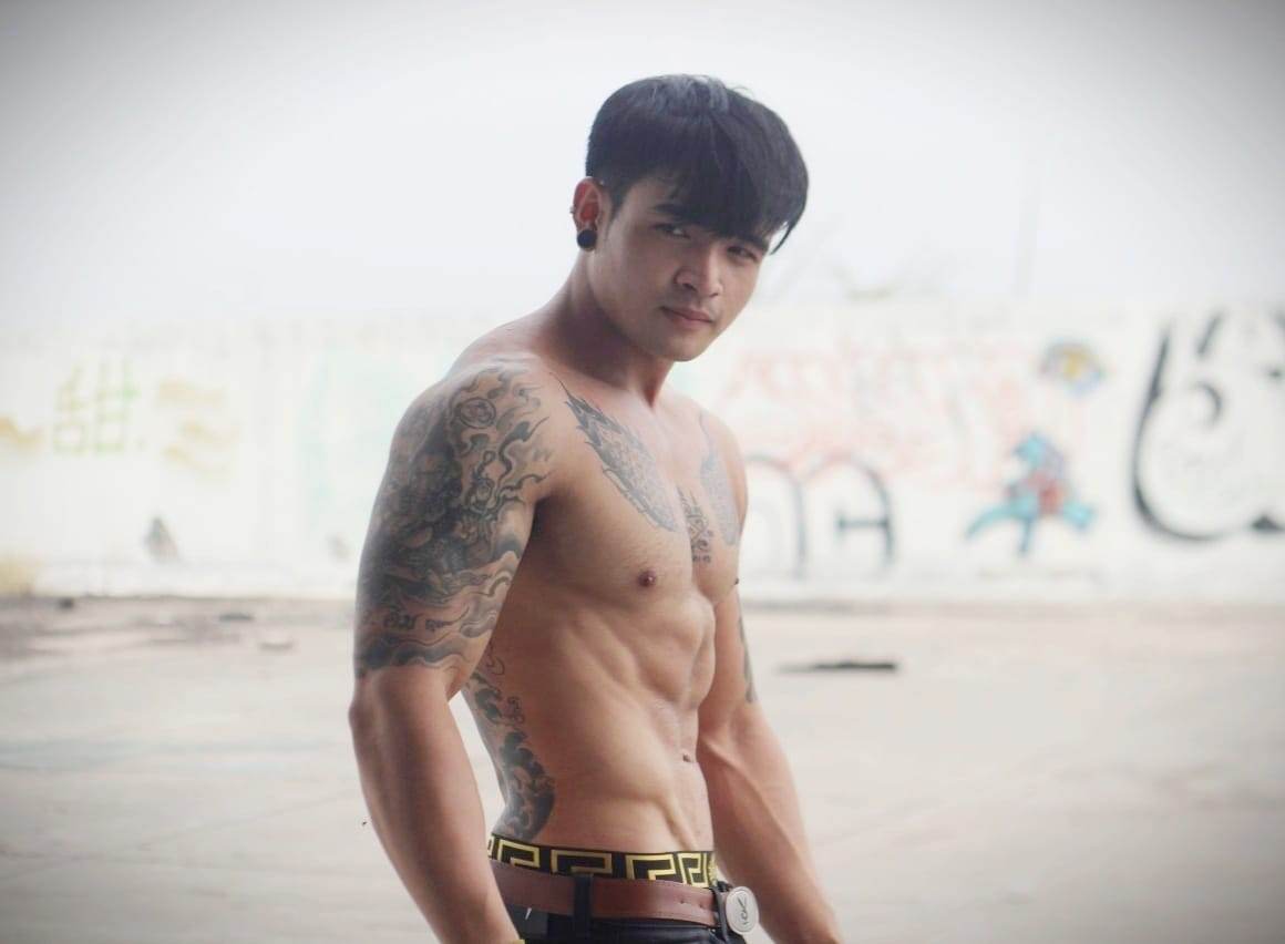 หล่อลอยสัก <<17>>