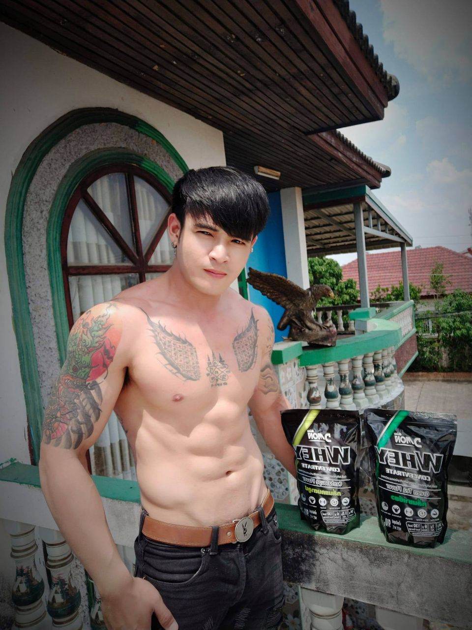 หล่อลอยสัก <<17>>