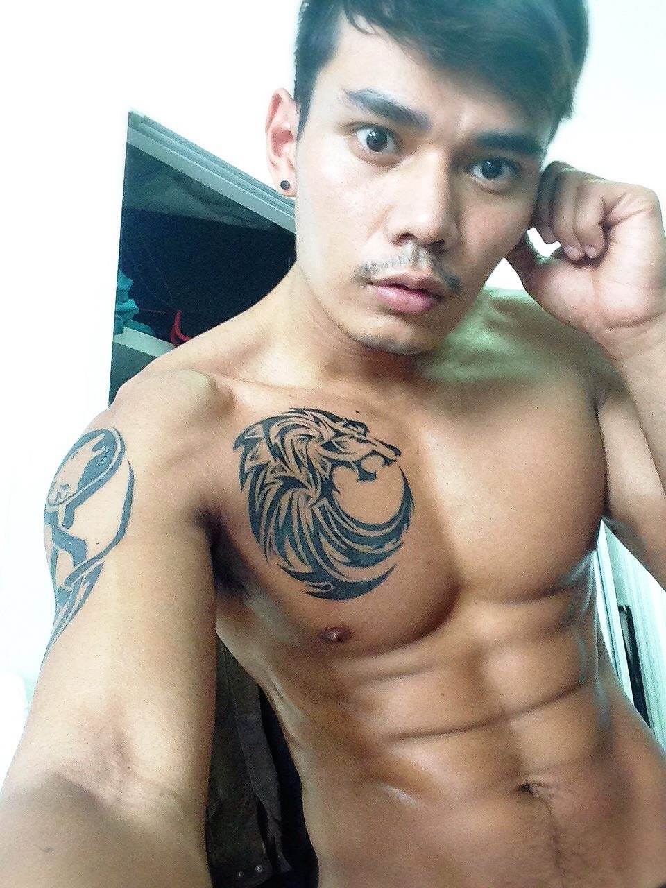 หล่อลอยสัก <<18>>