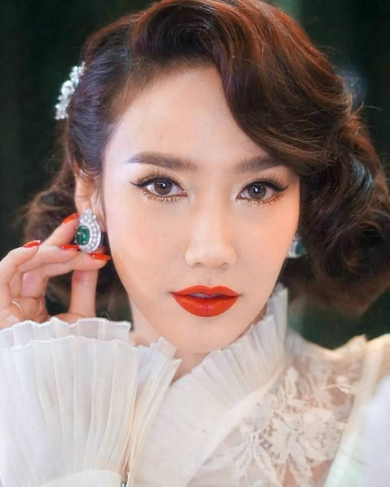อั้ม พัชราภา เรื่อง สองเสน่ห์า