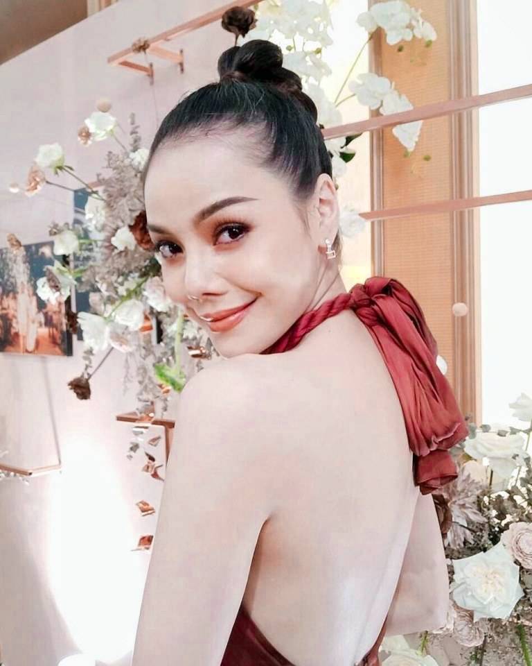 หยก ธัญยกันต์ นักฆ่าขนตางอน