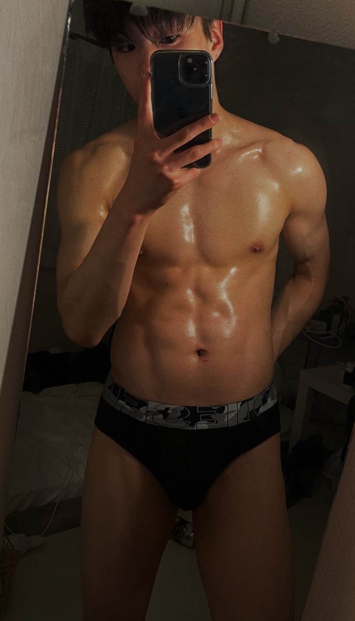 LINE OpenChat : Underwear For Men