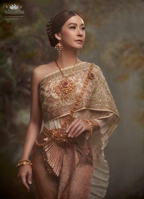 Sbai Thai dress: Thailand 🇹🇭
