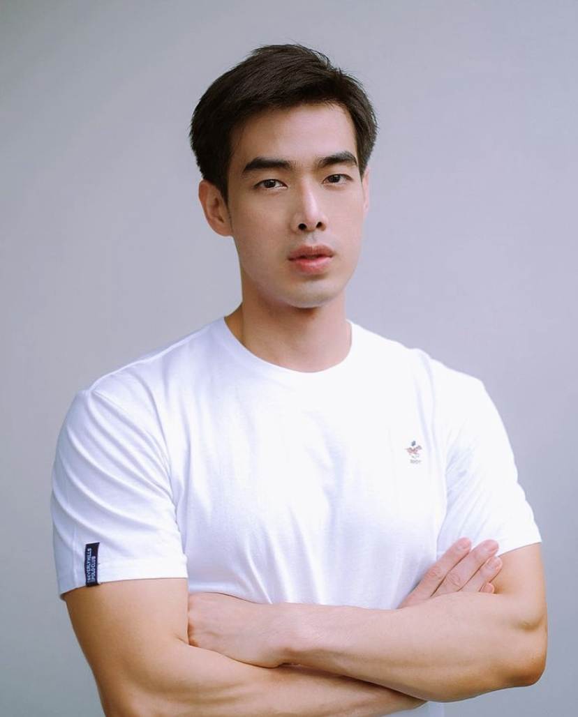 ชายหล่อ หุ่นแซ่บ 13