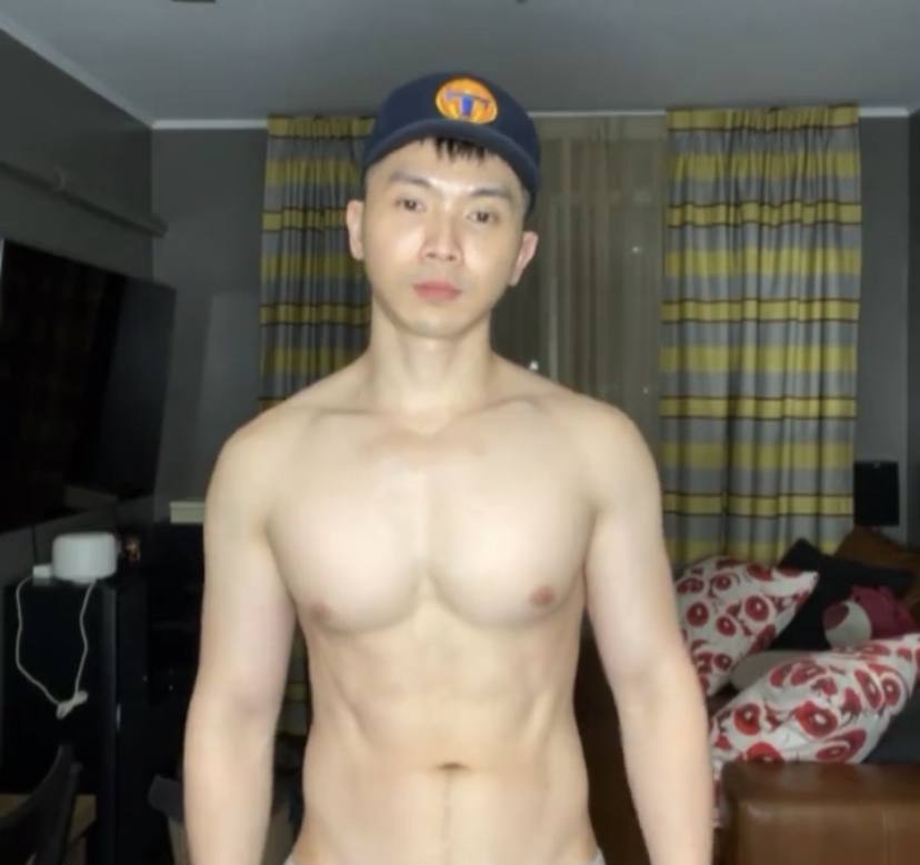 ชายหล่อ หุ่นแซ่บ 15