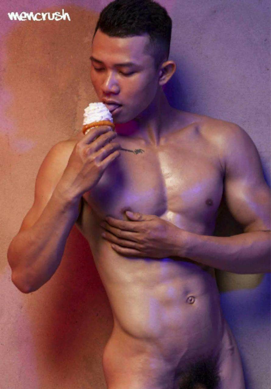 หนุ่มหล่อขึ้นปก 955.2