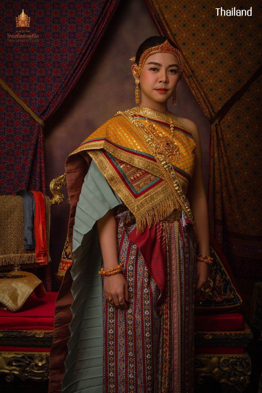 THAILAND 🇹🇭 | The Sbai in Thailand, THAI DRESS, ชุดไทย