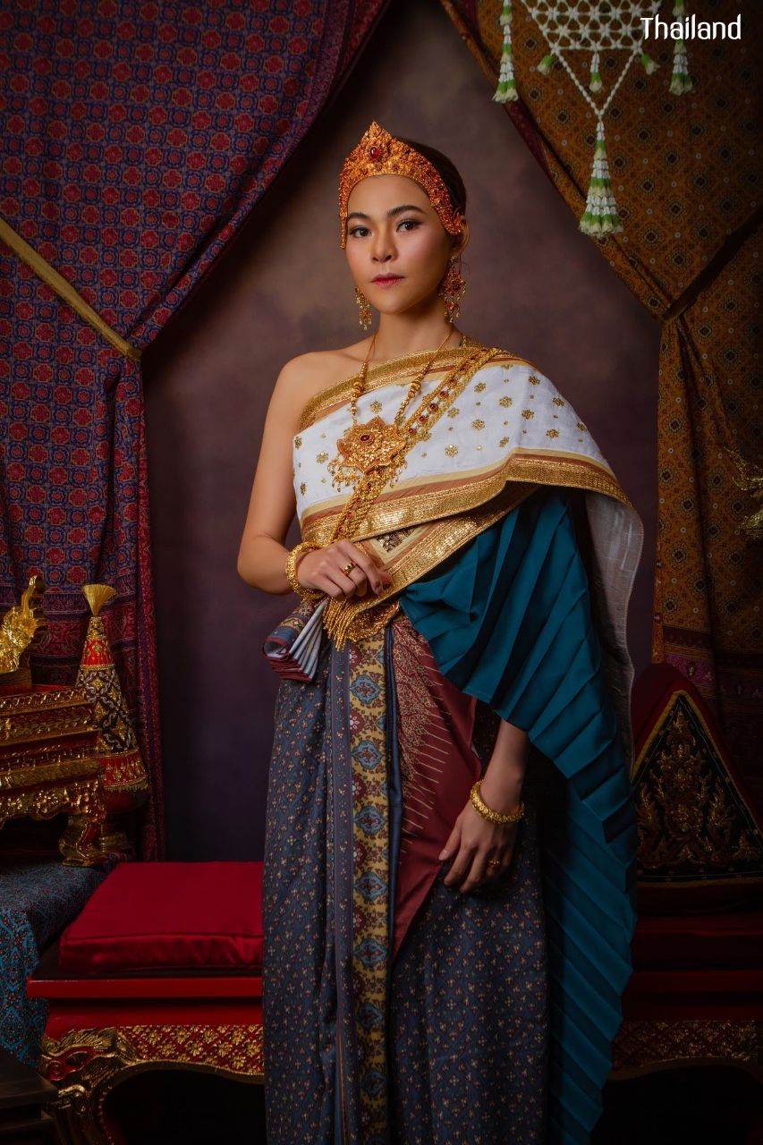 THAILAND 🇹🇭 | The Sbai in Thailand, THAI DRESS, ชุดไทย