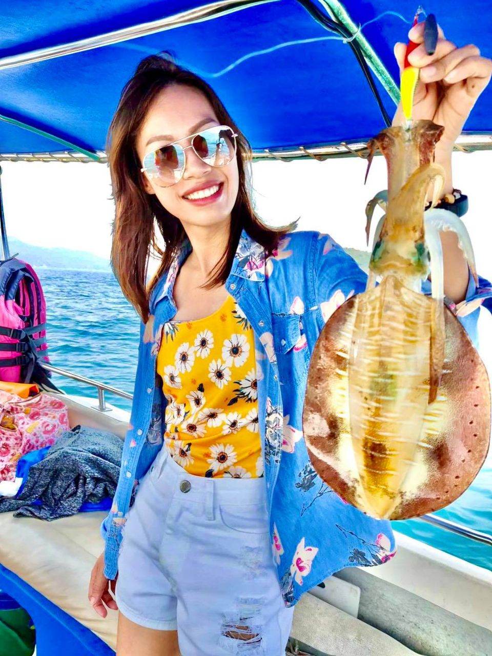 THAILAND | Travel to the sea, eat fresh Sashimi