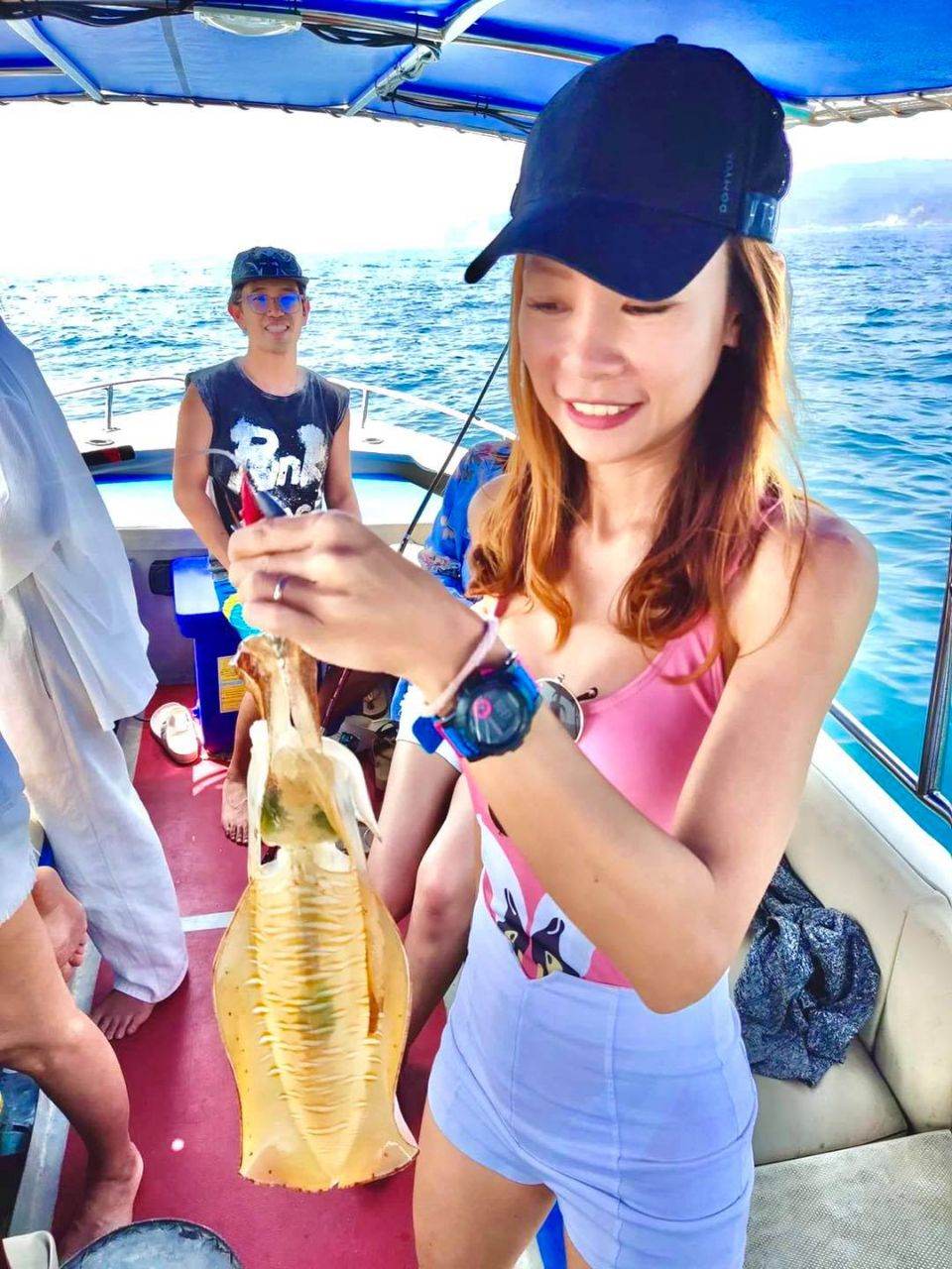 THAILAND | Travel to the sea, eat fresh Sashimi