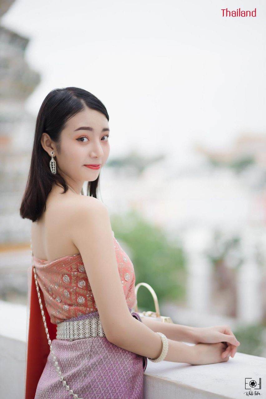 THAILAND 🇹🇭 | The Sbai, Thai dress (ชุดไทย)