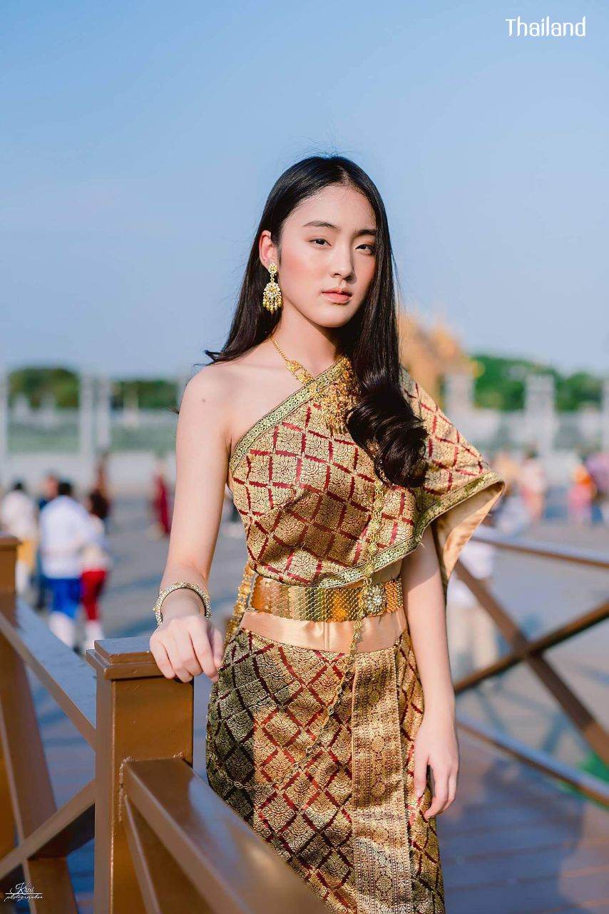THAILAND 🇹🇭 | The Sbai, Thai dress (ชุดไทย)