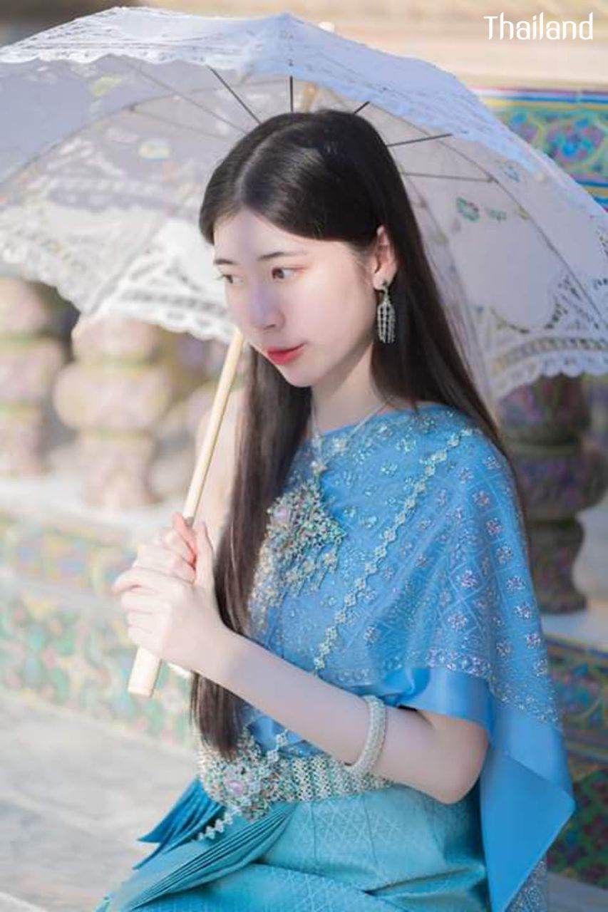 THAILAND 🇹🇭 | The Sbai, Thai dress (สไบ-ชุดไทย)