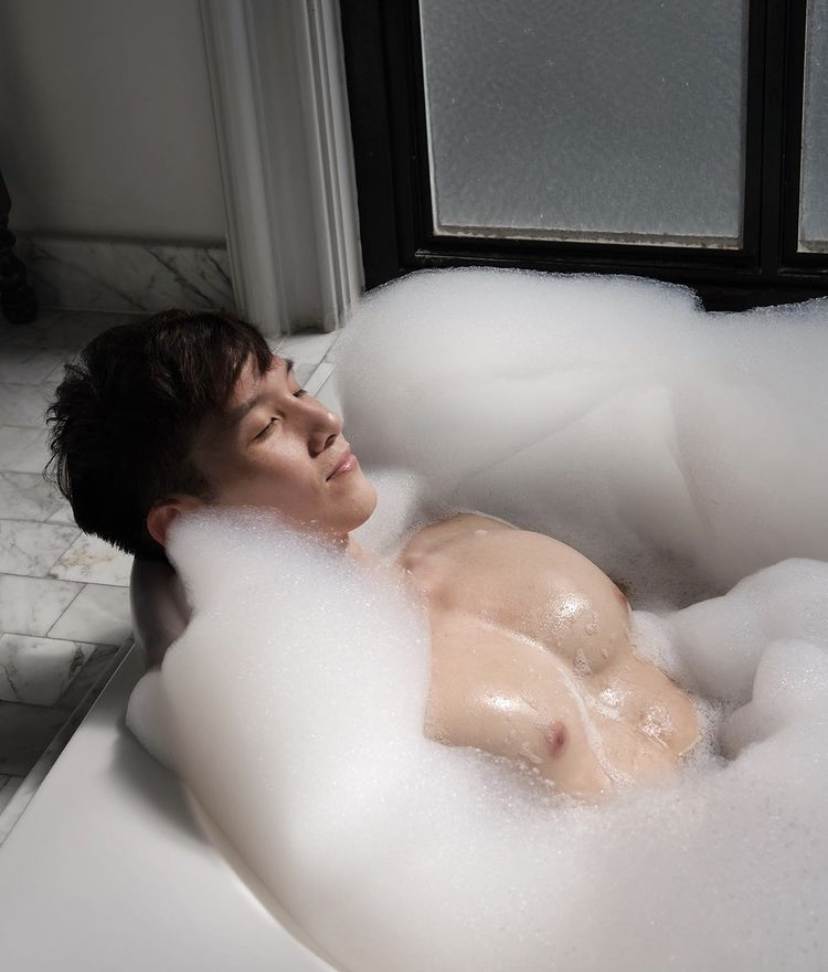 ผู้ชาย ลงอ่าง -5-