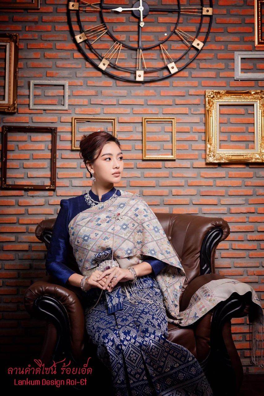 ชุดไทยศิวาลัย | Thai Siwalai Dress, Thai National Costume