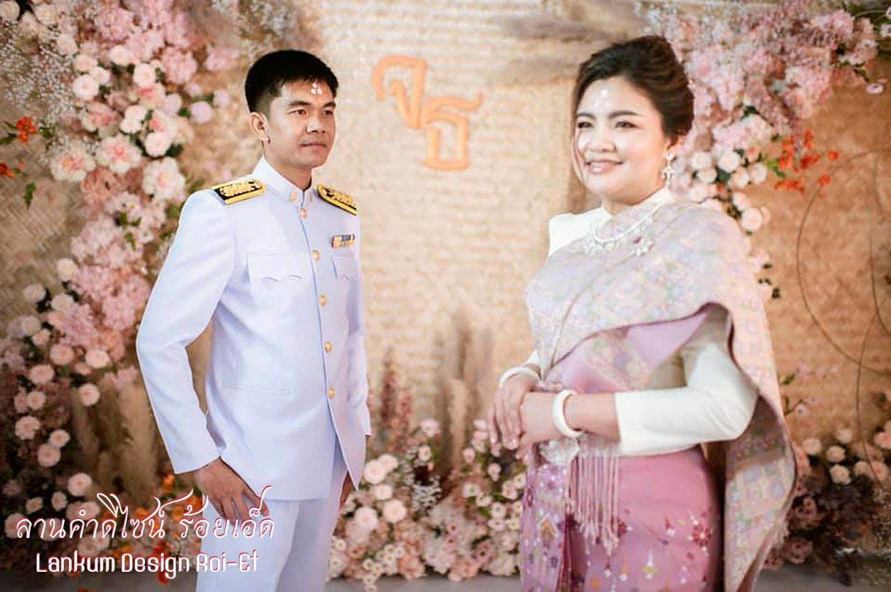 ชุดไทยศิวาลัย | Thai Siwalai Dress, Thai National Costume
