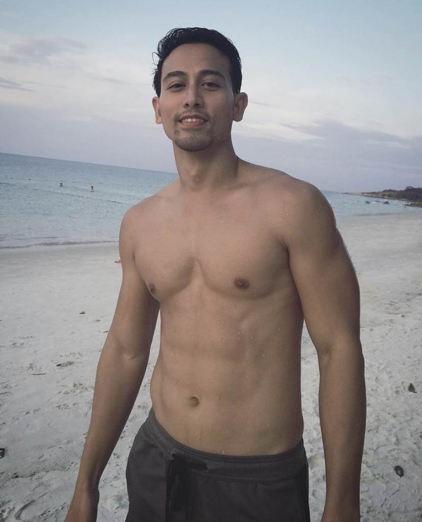 หนุ่มหล่อคมเข้ม&hearts;เร้าใจ 44