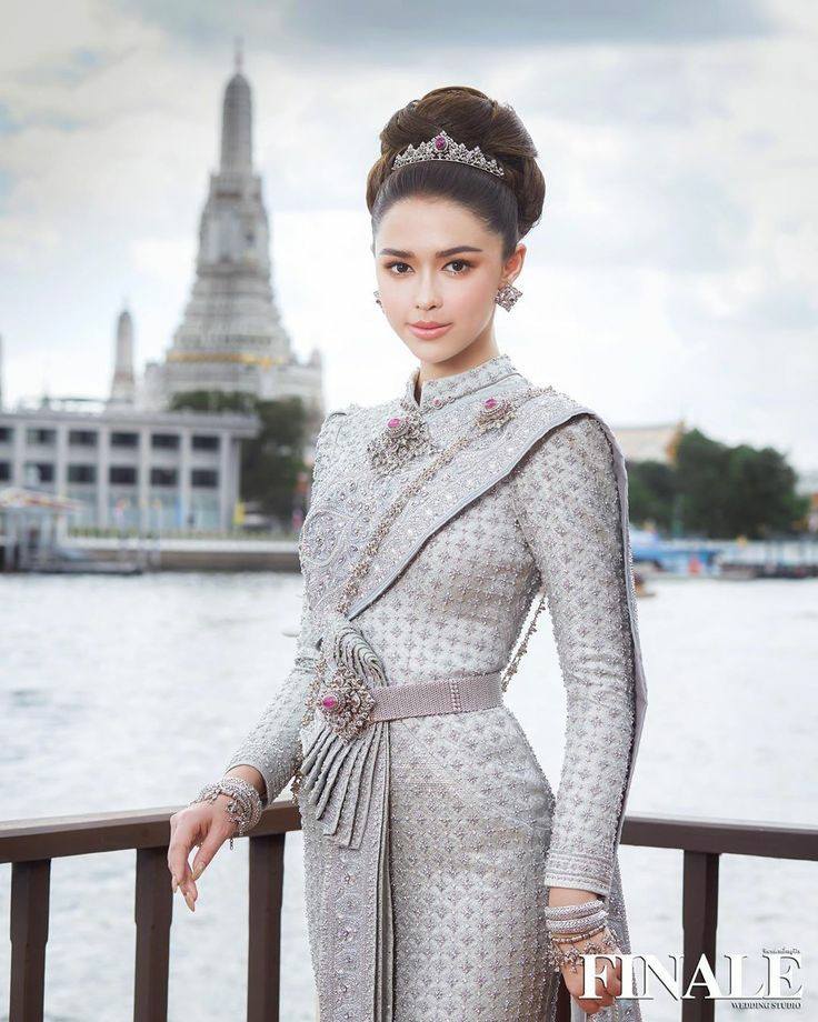 Sbai Thai dress: Thailand 🇹🇭
