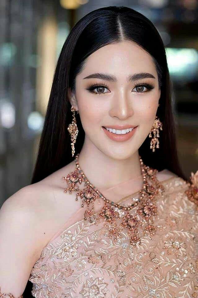 Sbai Thai dress: Thailand 🇹🇭