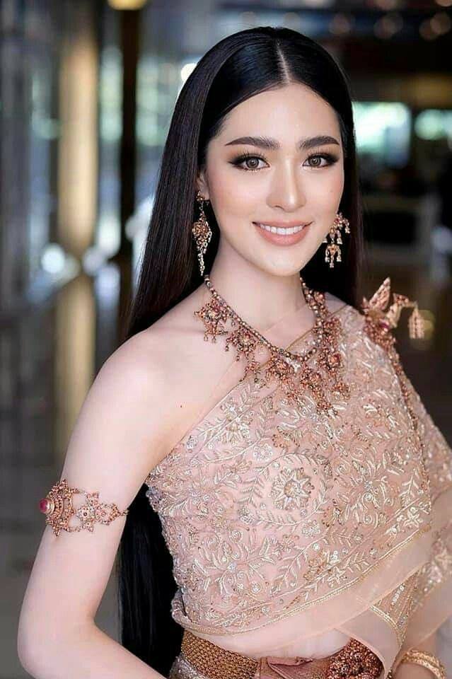 Sbai Thai dress: Thailand 🇹🇭