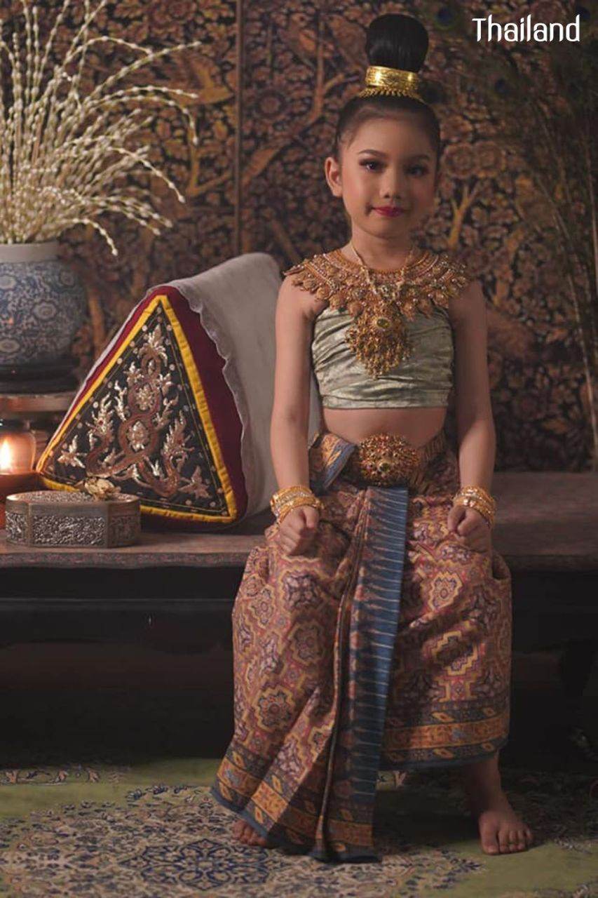 THAILAND 🇹🇭 | The royal costume of the Ayutthaya kingdom, การแต่งกายสมัยอยุธยา