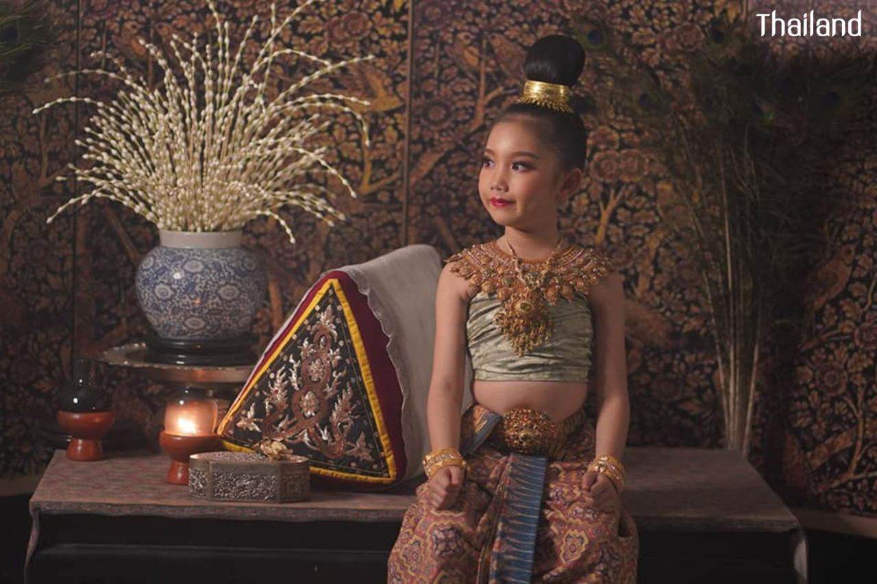 THAILAND 🇹🇭 | The royal costume of the Ayutthaya kingdom, การแต่งกายสมัยอยุธยา