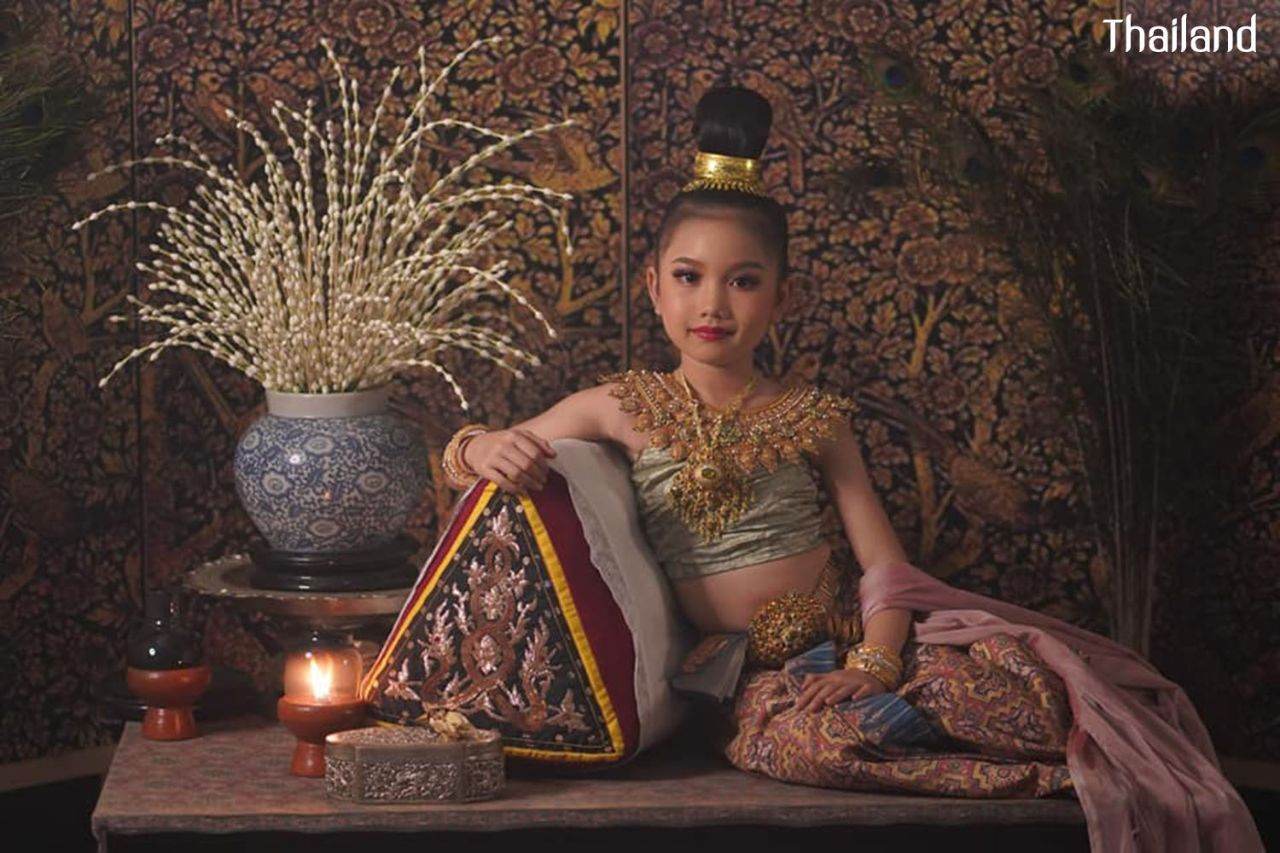 THAILAND 🇹🇭 | The royal costume of the Ayutthaya kingdom, การแต่งกายสมัยอยุธยา