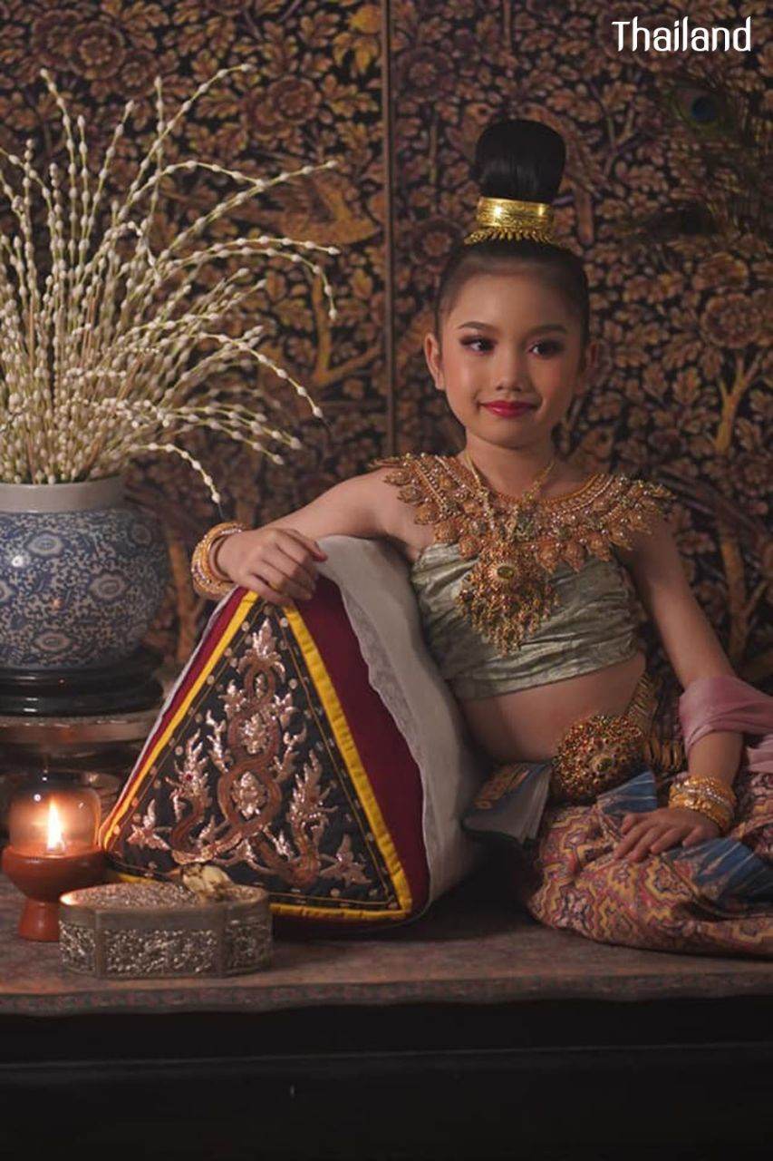 THAILAND 🇹🇭 | The royal costume of the Ayutthaya kingdom, การแต่งกายสมัยอยุธยา