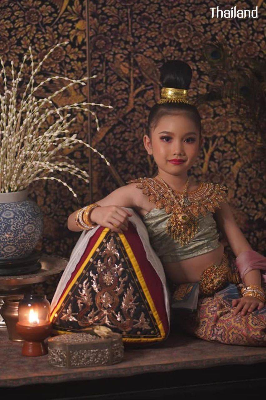 THAILAND 🇹🇭 | The royal costume of the Ayutthaya kingdom, การแต่งกายสมัยอยุธยา
