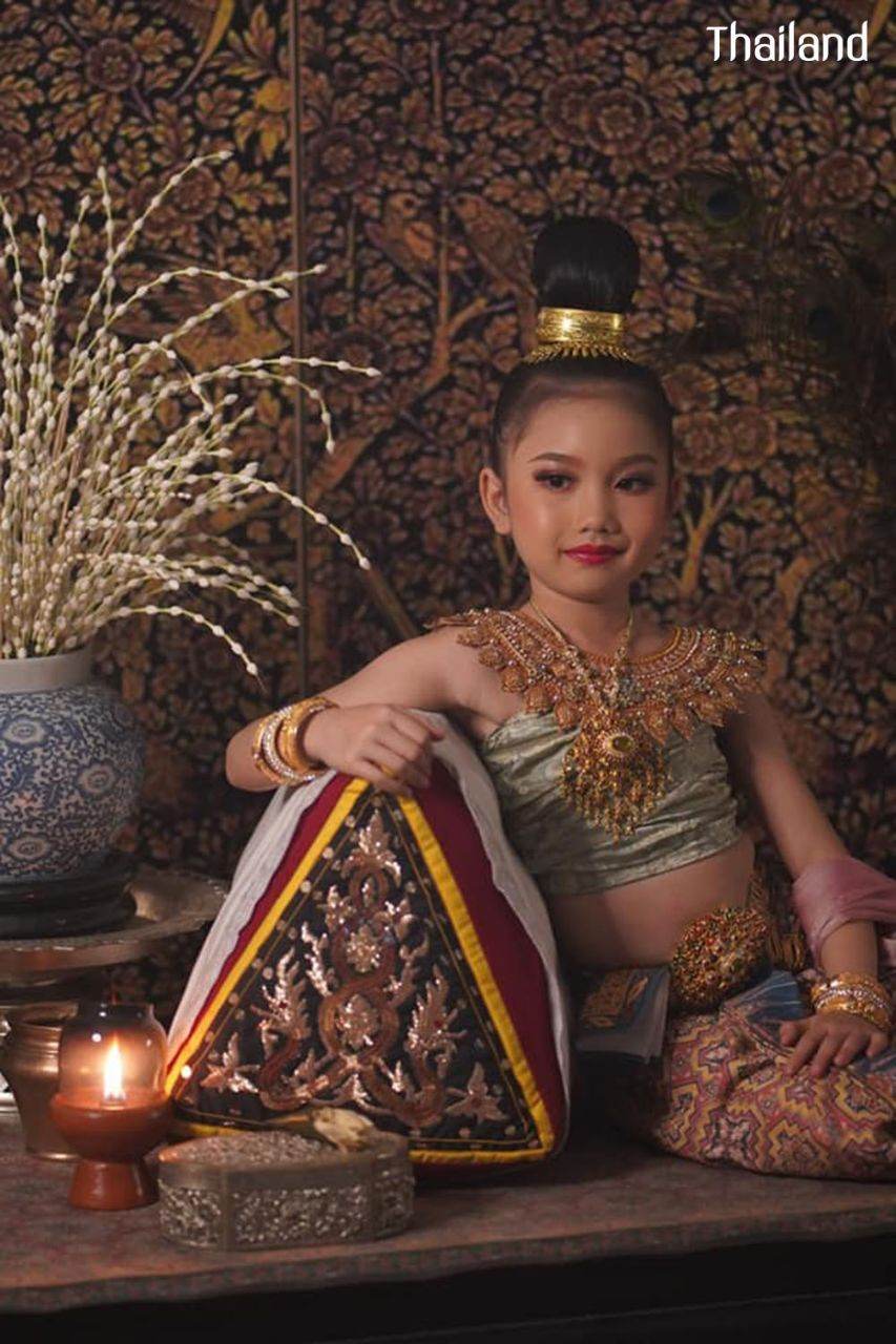 THAILAND 🇹🇭 | The royal costume of the Ayutthaya kingdom, การแต่งกายสมัยอยุธยา