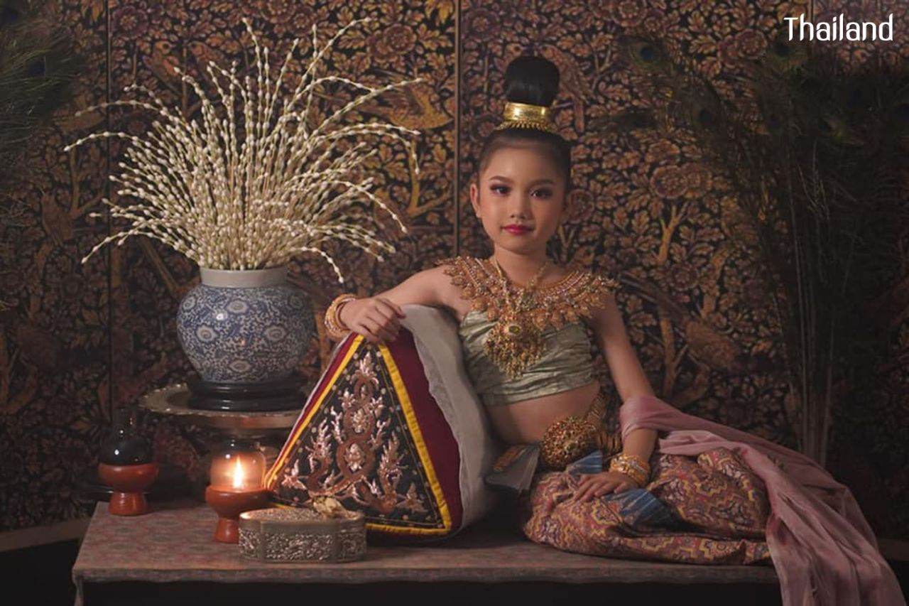THAILAND 🇹🇭 | The royal costume of the Ayutthaya kingdom, การแต่งกายสมัยอยุธยา