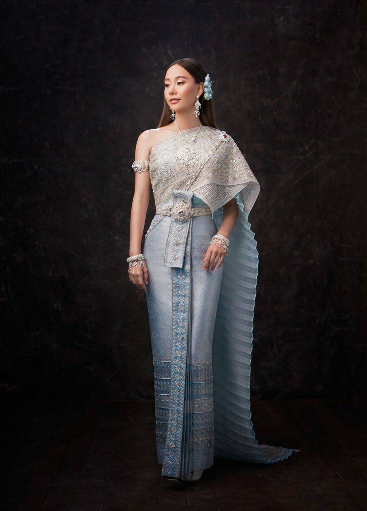 Sbai Thai dress: Thailand 🇹🇭