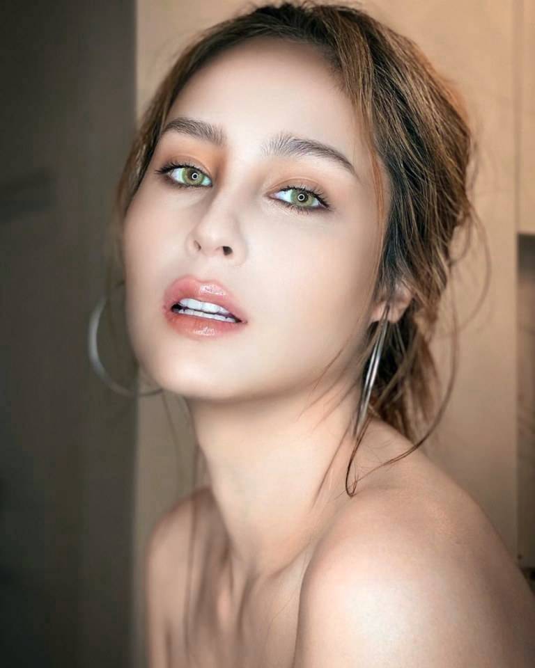 ขวัญ อุษามณี เรื่อง รอยรักรอยบาป