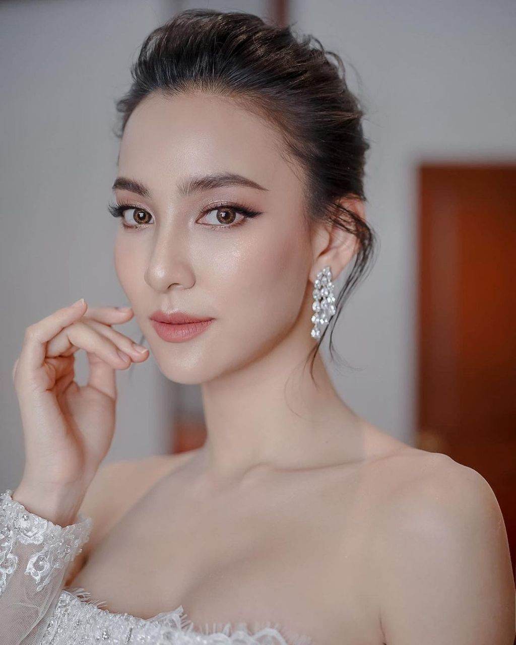 กรีน อัษฎาพร เรื่อง หางเครื่อง
